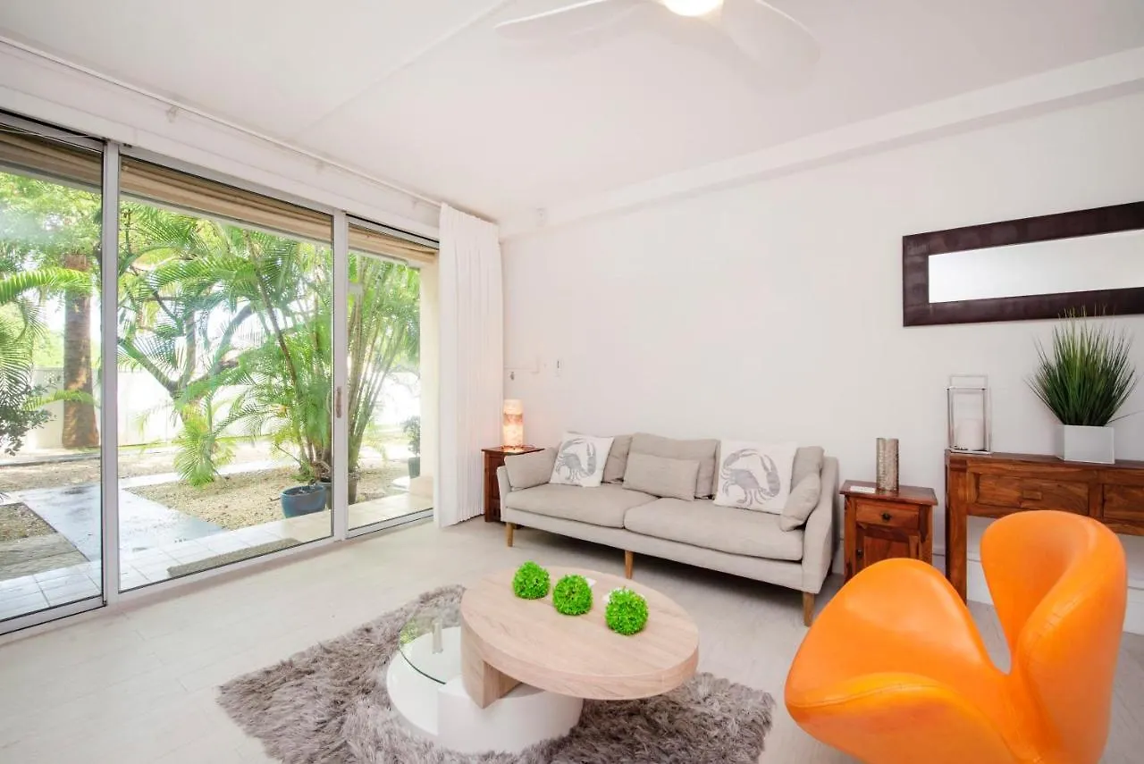 Lejlighed Beach Living At Island Pine Villas Blse George Town Cayman-øerne