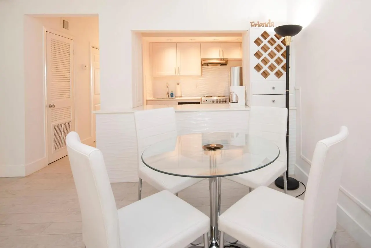 Beach Living At Island Pine Villas Blse George Town